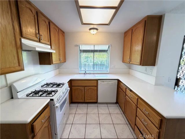 2878 Acacia Avenue, San Bernardino, CA 92405