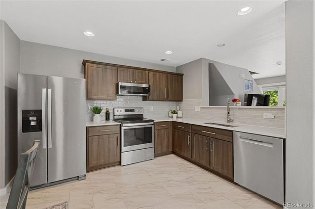 882 Mockingbird Lane, Brighton, CO 80601