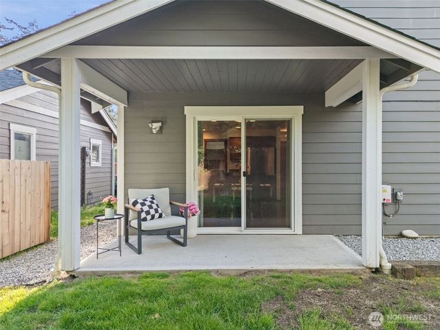 4593 Hall Road, Blaine, WA 98230