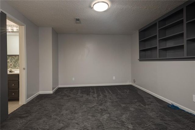 304 SE Brownfield Drive, Lee's Summit, MO 64063