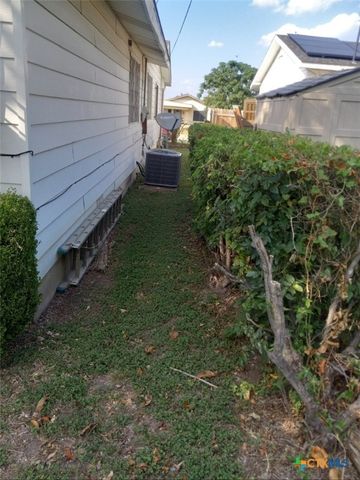 3202 Longview Drive, Killeen, TX 76543