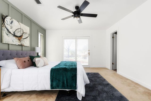 503 San Jacinto ST, Lockhart, TX 78644