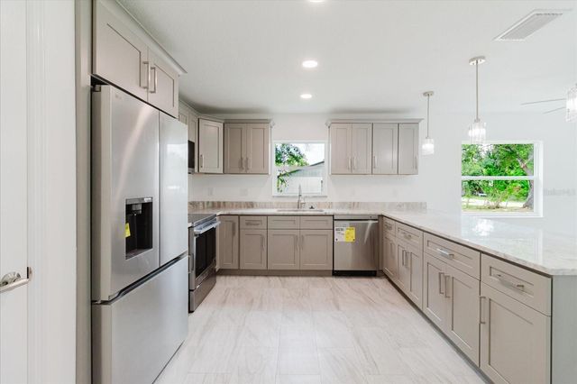 3128 12TH STREET COURT E, Bradenton, FL 34208