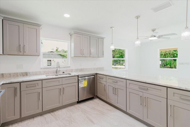 3128 12TH STREET COURT E, Bradenton, FL 34208