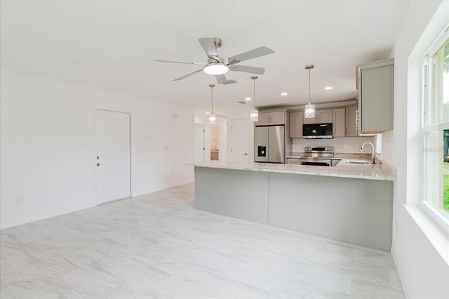 3128 12TH STREET COURT E, Bradenton, FL 34208