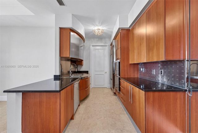 18101 Collins Ave 5104, Sunny Isles Beach, FL 33160