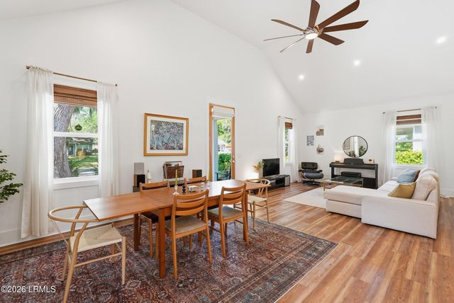 2620 Mossy Oaks Road, Beaufort, SC 29902