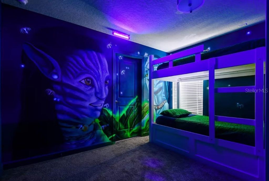 Image 44 of property listing at 1545 MAIDSTONE COURT, Davenport, FL 33896