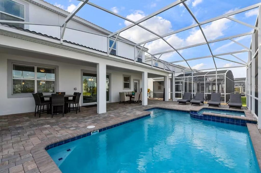 Image 53 of property listing at 1545 MAIDSTONE COURT, Davenport, FL 33896