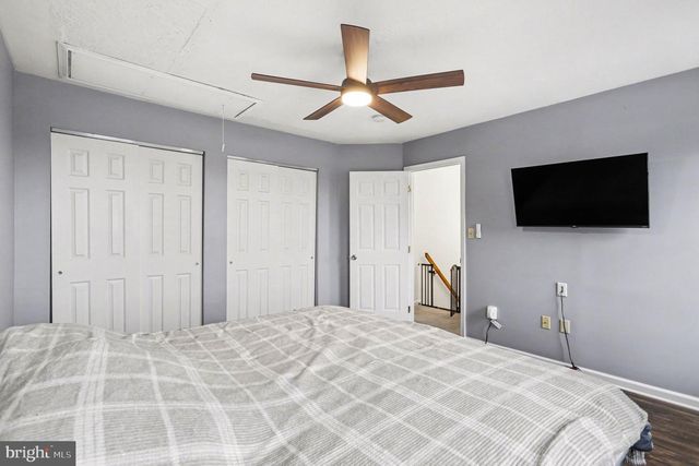 208 COUNTRY RIDGE DR, Red Lion, PA 17356
