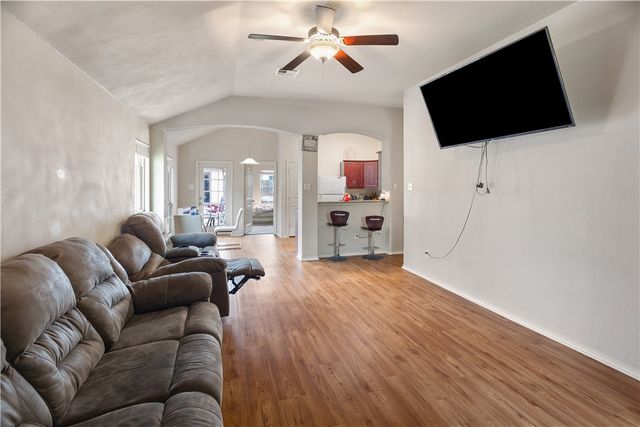 5205 Sagewood Drive, College Station, TX 77845