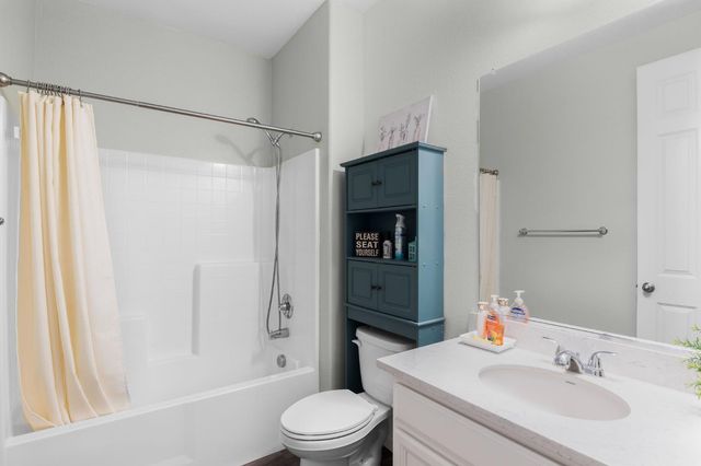 1552 Egyptian Way, Olivehurst, CA 95961