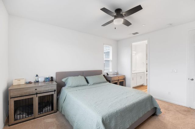 1552 Egyptian Way, Olivehurst, CA 95961