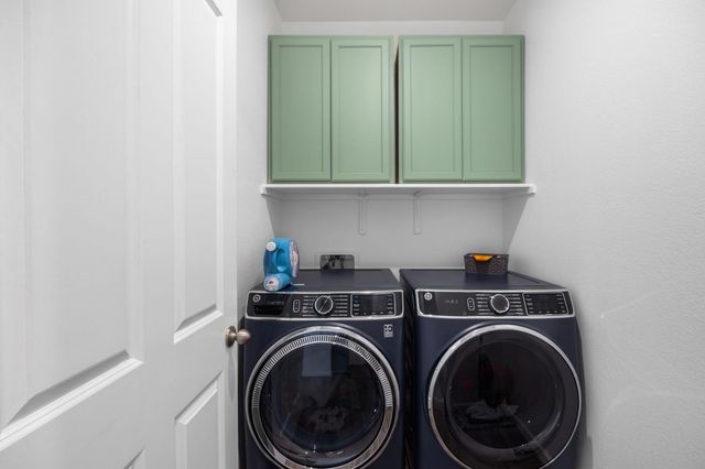 1552 Egyptian Way, Olivehurst, CA 95961