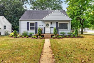 1604 Roseland Avenue, Kalamazoo City, MI 49001