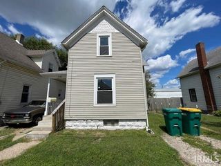 330 W 6Th Street, Mishawaka, IN 46544