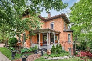 190 W William Street, Delaware, OH 43015