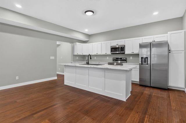404 Allen Street, Waterloo, IA 50701