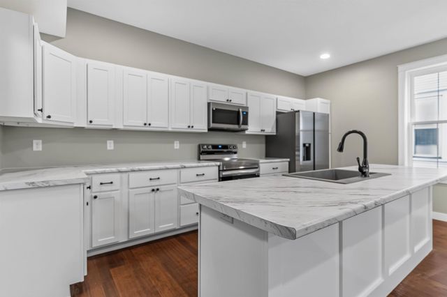 404 Allen Street, Waterloo, IA 50701