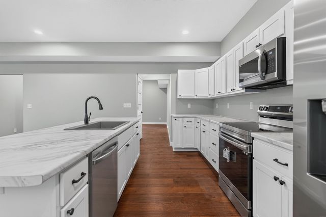 404 Allen Street, Waterloo, IA 50701