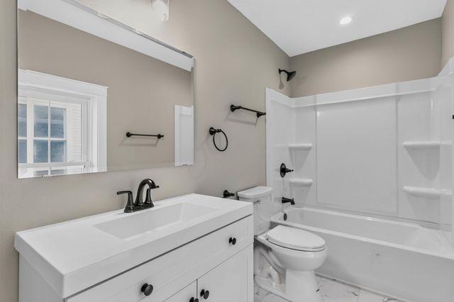 404 Allen Street, Waterloo, IA 50701