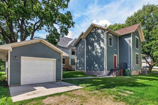 404 Allen Street, Waterloo, IA 50701