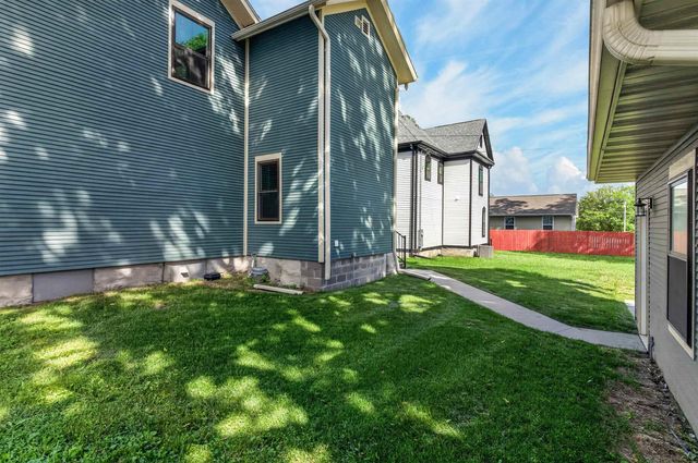 404 Allen Street, Waterloo, IA 50701