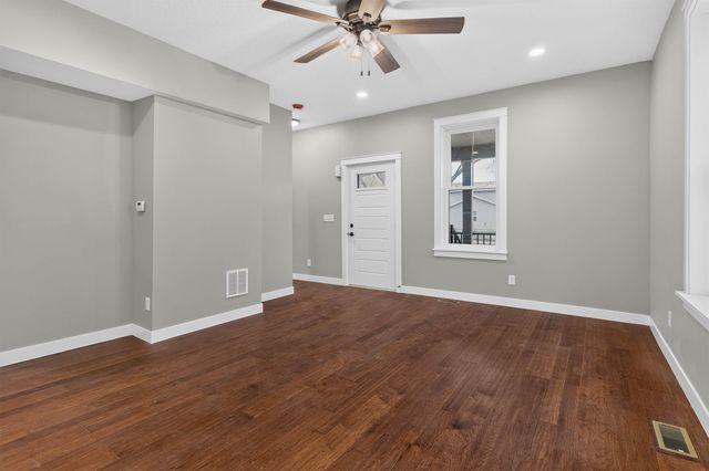 404 Allen Street, Waterloo, IA 50701