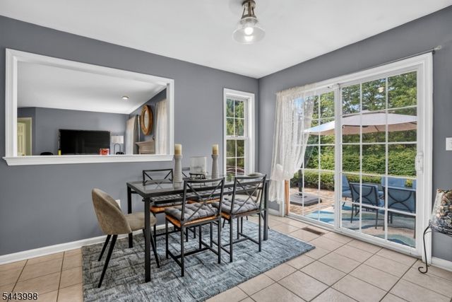 33 Summit Rd, Green Twp., NJ 07821