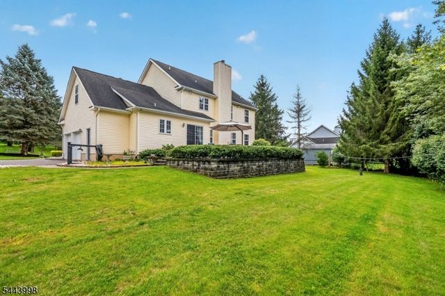 33 Summit Rd, Green Twp., NJ 07821