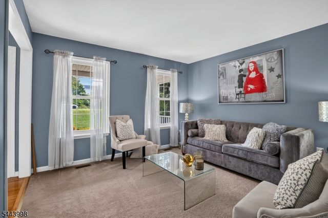 33 Summit Rd, Green Twp., NJ 07821
