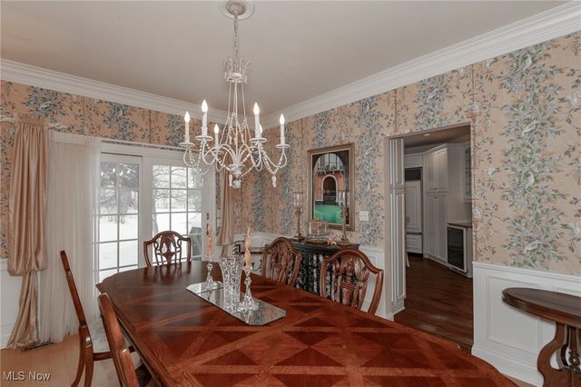 26 Haskell Drive, Bratenahl, OH 44108