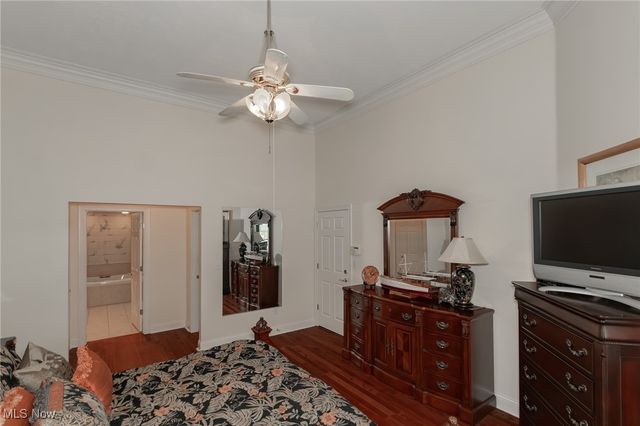 26 Haskell Drive, Bratenahl, OH 44108