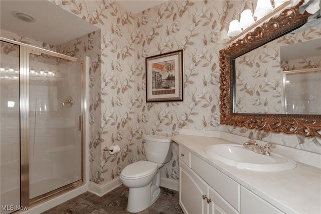 26 Haskell Drive, Bratenahl, OH 44108