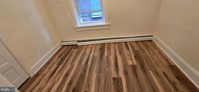 143 GRAND ST, Trenton, NJ 08611
