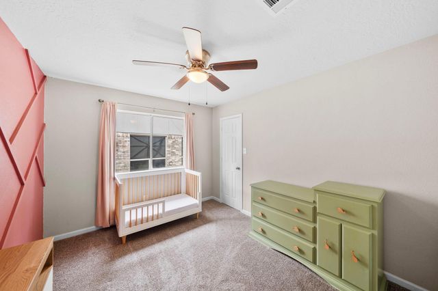 7235 Sonnet Glen Lane, Houston, TX 77095