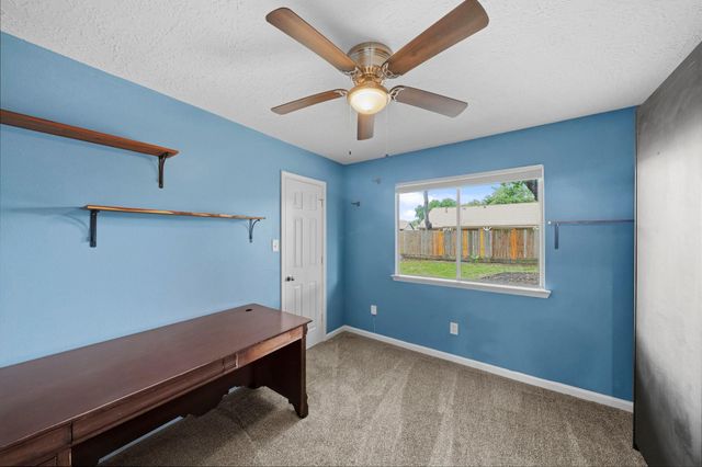 7235 Sonnet Glen Lane, Houston, TX 77095