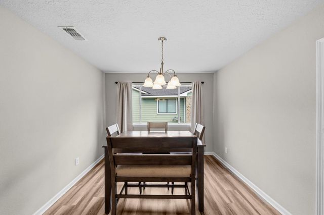 7235 Sonnet Glen Lane, Houston, TX 77095