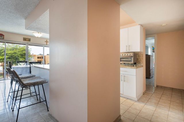 9350 W Flagler Street 208B, Miami, FL 33174