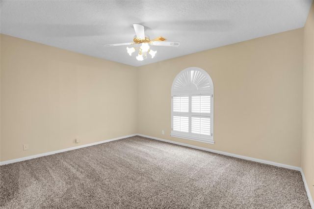 611 N Hickory Street, Tomball, TX 77375