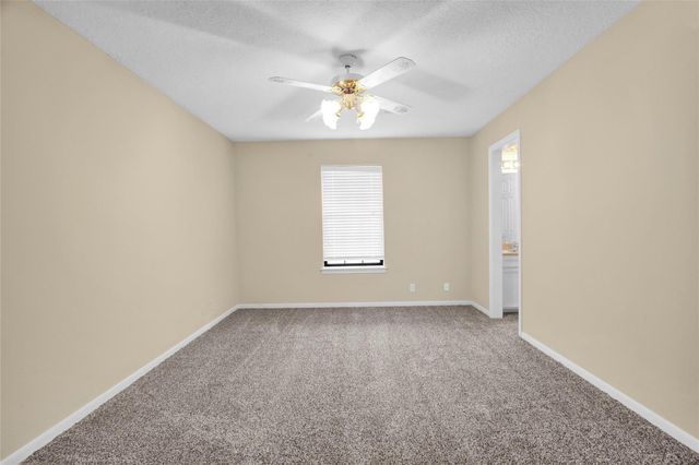 611 N Hickory Street, Tomball, TX 77375