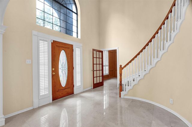 611 N Hickory Street, Tomball, TX 77375