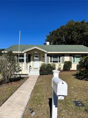 505 W 10TH AVENUE, Mount Dora, FL 32757