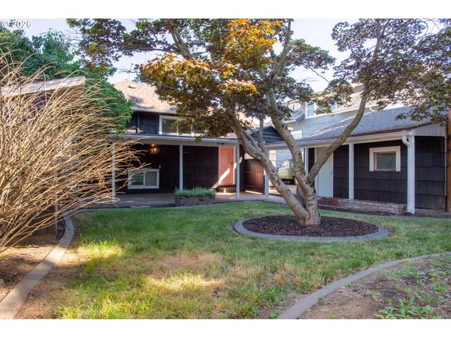 6204 Ne WILLOW St, Portland, OR 97213