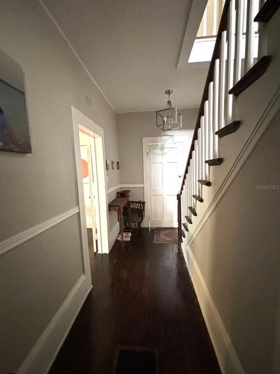 Image 20 of property listing at 306 MURRAY STREET, New Smyrna Beach, FL 32168