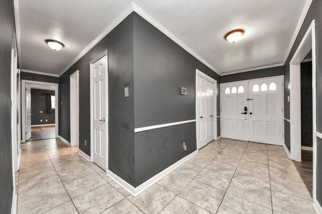 5001 Glenhaven Drive, Baytown, TX 77521