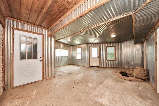 5001 Glenhaven Drive, Baytown, TX 77521