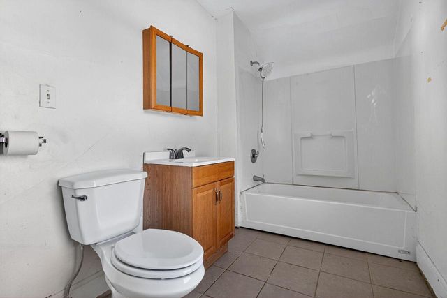 2010 16th STREET, Racine, WI 53403