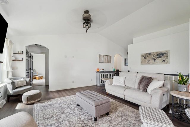 N9332 MULHOLLAND LANE, Appleton, WI 54915