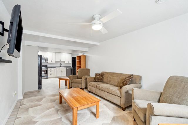 N9332 MULHOLLAND LANE, Appleton, WI 54915